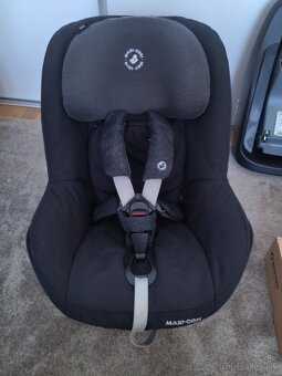 Maxi cosi vajíčko a sedačka s Isofix zakladnou - 2