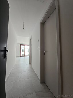 NA PRENÁJOM 3 IZBOVÝ BYT S PARKOVANÍM BRATISLAVA - 2