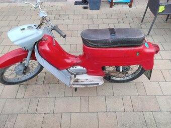 Jawa. 20 bez tp a spz - 2