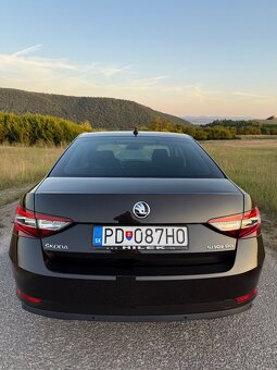 Škoda Superb 2.0TDI rok 2015 140kw - 2
