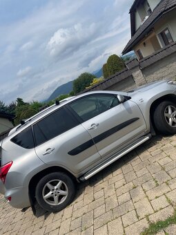 Toyota RAV4 2.2 D-4D - 2