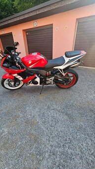 Yamaha r6 - 2