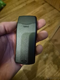 Nokia 8210 - 2