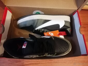 Botasky Nike  Air Jordan I Low Travis Scott - 2