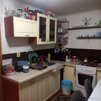 Kuchynská  linka - 2