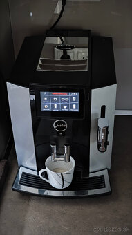 Predám automatický kávovar JURA S8 Moonlight Silver - 2