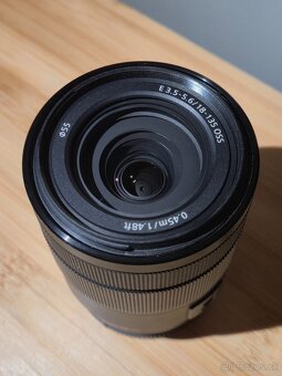 Sony E 18 - 135 mm f/3,5 - 5,6 OSS - 2