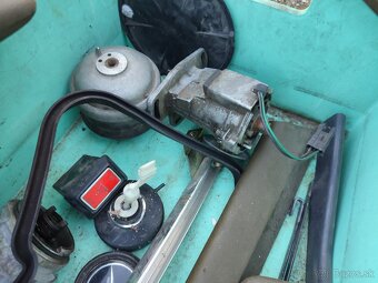 Mercedes w123 diely - 2