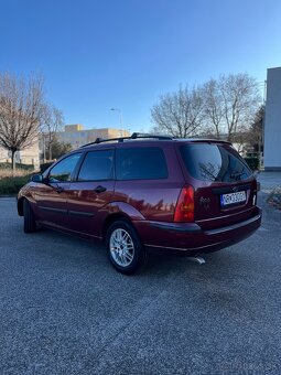 Ford Focus 1.8tdci 74kw - 2