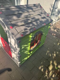 Plastovy domček na záhradu - 2