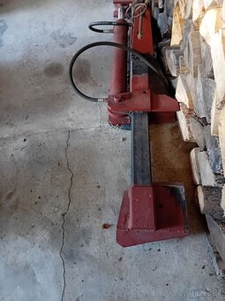 Hydraulická kálačka - 2