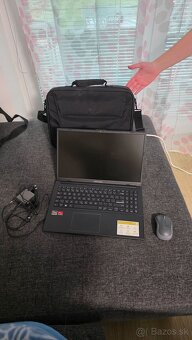 ASUS VivoBook Go 15 E1504FA-NJ636W - 2