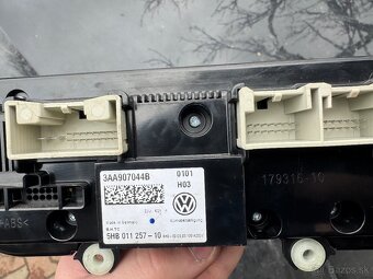 Volkswagen climatronic 5HB 011 257 - 2