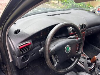 Skoda superb 1 2.8v6 - 2