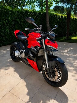 Ducati Streetfighter V2 2022 - 2