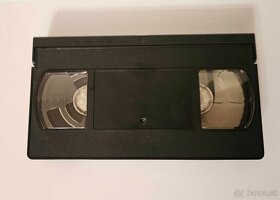VHS -TITANIC originál. videokazeta v nemčine - 2