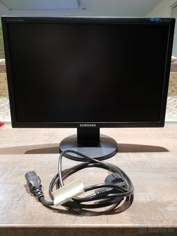 Predám monitor SAMSUNG 19" - 2