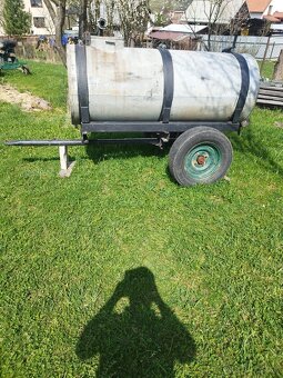 Vlečka a 1000 l becka - 2