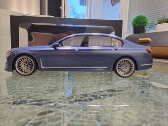 BMW- 1:18 Alpina B7 Saloon - 2