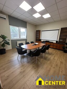 PREDAJ : viacúčelová budova na kancelárie, výrobu aj sklad, - 2
