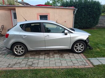 Predám seat ibiza 6j - 2