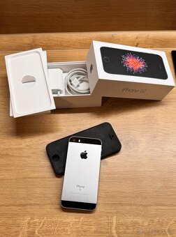 Predám Apple iPhone Space grey SE 2016 - 2