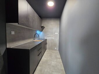 Zrekonštruovaný 2 izbový byt s veľkým balkónom - 2