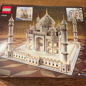 LEGO Creator Expert: Taj Mahal (10256) - 2