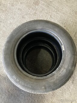 195/65R15 - 2