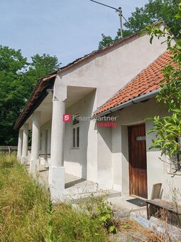 NOVINKA Historický rodinný dom na polosamote,pozemok 3930 m - 2