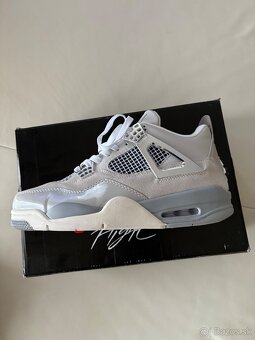 Jordan 4 frozen - 2