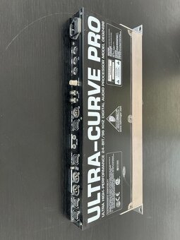 Behringer ultra-curve pro - 2