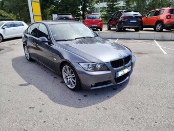 BMW E90 320D 120kw Automat M packet - 2