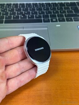 Samsung Galaxy Watch 8 44mm - len odskúšané - 2