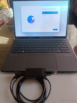 ASUS Zenbook Duo UX8406MA - 2