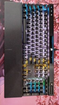Corsair K70 RGB PRO Cherry MX Red – US - 2
