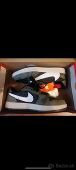 Nike Air Jordan Low Travis Scott - 2