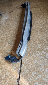 Vystuha Audi A4 B8 - 2