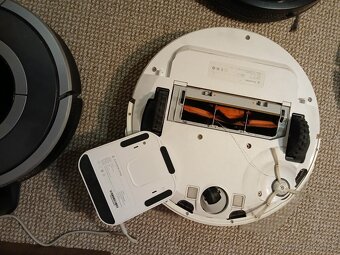 Robotické vysávač funkčné kompletné s nabijac. stanicou za - 2