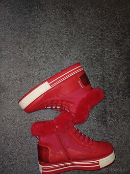 Červené oteplene tenisky 41 - 2