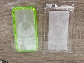 predám obal na iphone 13pro - 2