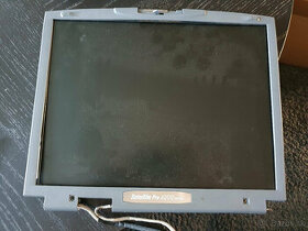 14,1 palcový LCD z TOSHIBA SATELLITE PRO 4200 - 2