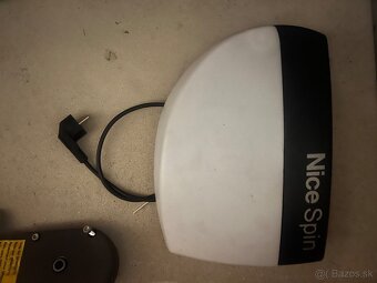 Motor pohon garazovej brany Nice - 2