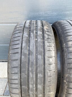 Pneumatiky 245/35 R20 - 2
