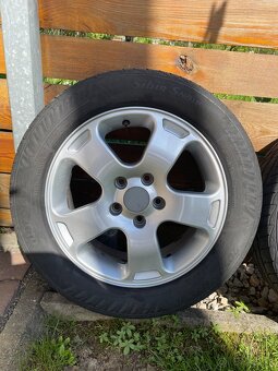 Zimne pneu R16 s diskami - 2
