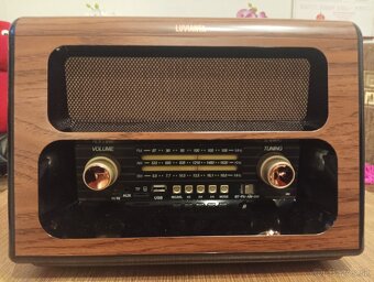 Retro rádio luvianta - 2