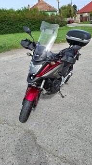 NC 750X  DCT - 2
