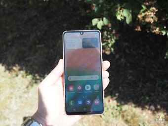 Smartfón Samsung Galaxy A33 5G 6/128GB - 2