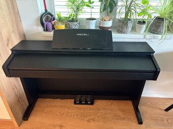 Medeli DP260 - 2