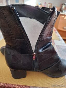clenkove cizmy - 2